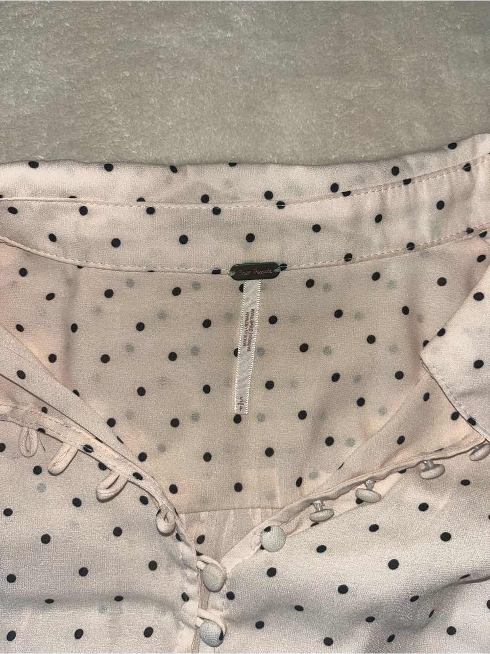 Free People New World Dotted Blouse Oversized Flowy Semi Sheer Tie Sz Small - Picture 5 of 9
